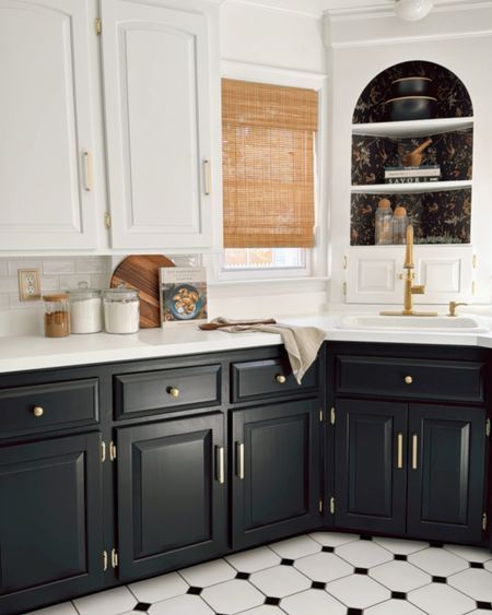 Finds on LTK Black Trim Kitchen, Transitional Style Kitchen, Kitchen Details, Black Cabinets, Kitchen Redo, Style Kitchen, House Renovation, New Place, Transitional Style