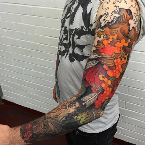 Remarkable Sleeve Tattoos That Are Prettier Than Clothing Koi Tattoos, Small Angel Tattoo, Small Geometric Tattoo, Floral Arm Tattoo, Yakuza Tattoo, Manga Tattoo, Traditional Tattoo Sleeve, Foo Dogs, Bear Tattoos