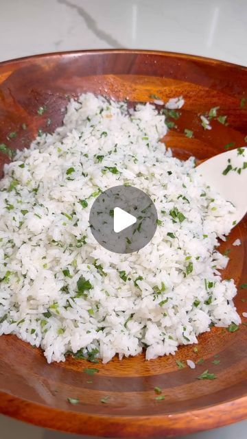 Matt Santos on Instagram: "Cilantro Lime Rice 🍚🌿🍋‍🟩 

Follow @drmattcooks for more recipes! 

Nothing beats making this recipe right at home! I’d even go as far as saying that it tastes better than Chipotle’s. The key to delicious and flavorful cilantro lime rice is to cook the rice perfectly, use fresh cilantro and lime juice, and season the rice while it’s still steaming. I hope you give it a try and let me know what you think! 

Ingredients:
-3 cups of uncooked white rice 
-4 fresh limes 
-one bunch of finely chopped cilantro 
-salt to taste 
-3 tbs oil (vegetable, avocado, olive, etc.)

Instructions:
-wash the uncooked white rice with cold water until the water runs nearly clear 
-for the finger method, touch the tip of your middle finger to the top of the rice and add enough water Cooking Instagram, Rice Food, Lime Rice, Cilantro Lime Rice, Cilantro Lime, Simple Recipes, Fresh Lime, White Rice, Instagram Reels