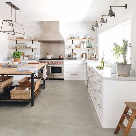 une femme d'un certain âge |modern farmhouse kitchen. Not my kitchen but love this look! Kitchen Ikea, Farmhouse Kitchen Island, Kitchen Island Decor, Farmhouse Kitchen Cabinets, Farmhouse Kitchen Design, White Kitchen Design, Farmhouse Sink Kitchen, Farmhouse Style Kitchen, Modern Farmhouse Kitchens