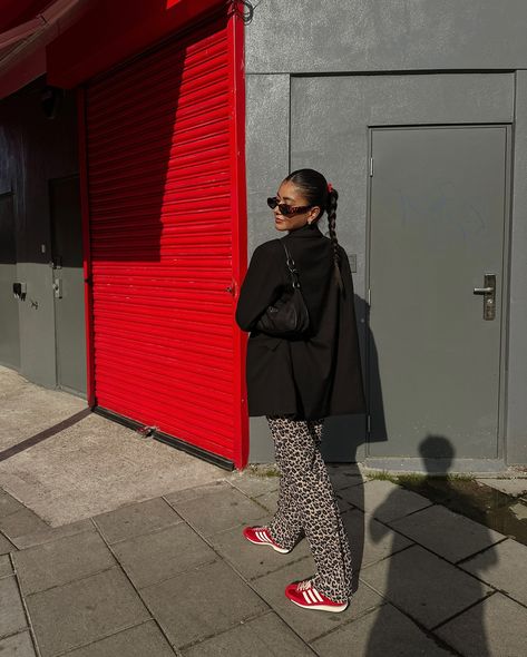 🐆 help, i have not stopped wearing these trainers 👟♥️ . . . . #dailyoutfit #ootdgals #adidassneakers #adidassl72 #leopardprinteverything #vestairecollective #trendsxmb #howtowear #streetstyle_daily | leopard print trousers, adidas originals sl72, pop of red outfit, street style london, ootd, daily outfit, fashion inspo Red Trainers Outfit, Pop Of Red Outfit, Red Adidas Outfit, Red Sneakers Outfit, London Ootd, Winter Sneakers Outfit, Street Style London, Adidas Sl 72, Trainers Outfit