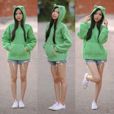 Chenda Diy, Trendy Crochet Sweater, Frog Hoodie, Crochet Cardigan Pattern Free, Crochet Hoodie, Indian Designer Suits, Amazing Crochet, Crochet Frog, Cardigan Design