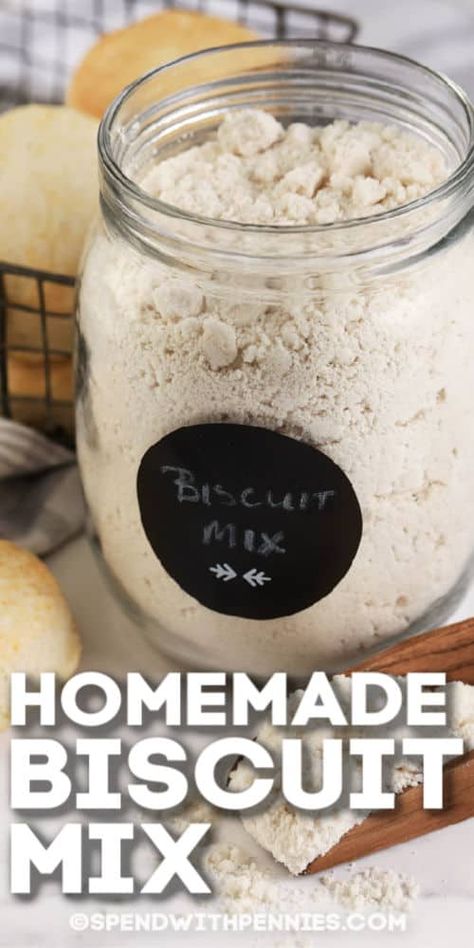 Fresh biscuits from a Homemade Biscuit Mix are the perfect addition to any chili or soup. Serve warm, straight from the oven! #spendwithpennies #homemadebiscuitmix #recipe #biscuitmix #homemade #pantrystaple Homemade Biscuit Mix Recipe, Biscuit Baking Mix Recipe, Dry Biscuit Mix Recipe, Biscuit Mix In A Jar Gift, Biscuit Mix Recipe Ideas, Bulk Biscuit Recipe, Biscuit Mix In A Jar, Biscuit Mix Recipe, Homemade Biscuit Mix