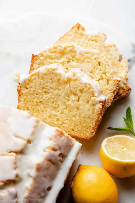 Lemon Bread Recipe, Moist Bread, Lemon Bread Recipes, Iced Lemon Pound Cake, Lemon Loaf Recipe, Starbucks Lemon Loaf, Recipes Using Cake Mix, Starbucks Lemon, Homemade Bread Easy