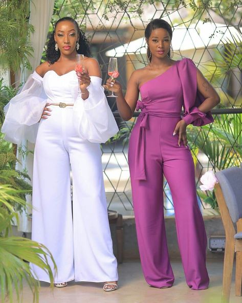 Unique Dress Styles, African Jumpsuit, Jumpsuit Styles, African Ladies, Stylish Naija, Fabric Styles, African Styles, Best African Dresses, African Dresses Modern