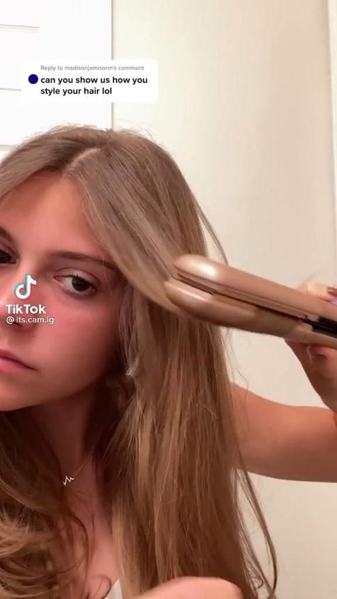 Curl Hair With Straightener, Hair Curling Tips, Highlights Hair, Hair Tips Video, Hair Stylies, Haircuts Straight Hair, Hair Stylist Life, Easy Hairstyles For Long Hair, Tutorial Video