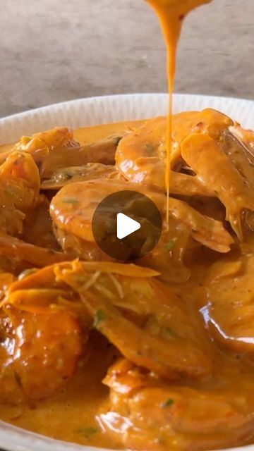 Portuguese Prawn Recipes, Peri Peri Prawns Recipe, Prawn Dinner Recipes, Sauce For Prawns, Lebanese Dinner, Prawn Sauce, Butter Prawn, Tiger Prawns, Peri Peri Sauce