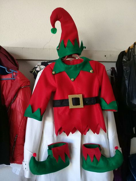 Kids Elf Costume Diy, Elf Costume Diy, Christmas Elf Costume Diy, Diy Elf Costume, Christmas Elf Costume, Christmas Dress Up, Diy Ugly Christmas Sweater, Diy Costumes Kids, Elf Costume