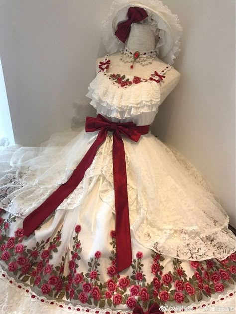 Gaun Abad Pertengahan, Short Cake, Old Fashion Dresses, Kawaii Fashion Outfits, Kawaii Dress, Fairytale Dress, Fantasy Dress, Fantasy Clothing, Kawaii Clothes