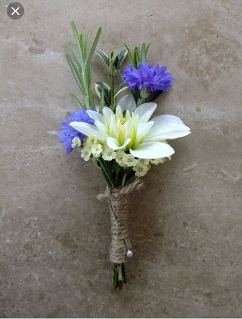 Blue Sweet Pea, Boutineer Ideas, Kenilworth Castle, September Wedding Flowers, Pot Flowers, Simple Wedding Bouquets, White Dahlia, Late Summer Weddings, Button Bouquet