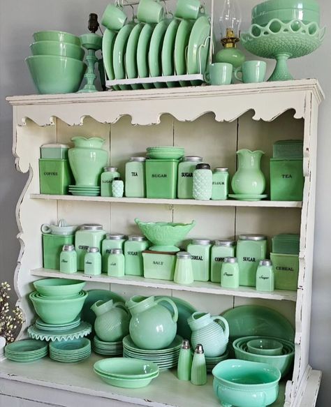 Midweek boost 🌿 #jadeite #jadite #mckee #jeannette #fireking #uranium #uraniumglass #vintage #antiques #antiquedishes #antiqueglass #myhome #home #mycollections #mydiningroom #photooftheday #instadaily #instagood #insta #instagram #happy #smile #good #love #happy #family Jadeite Kitchen Decor, Jadeite Display, Trashy Y2k Aesthetic, Jadite Green, Green Milk Glass, Green Milk, Hutch Decor, Kitchen Mood Board, Vintage Dishware