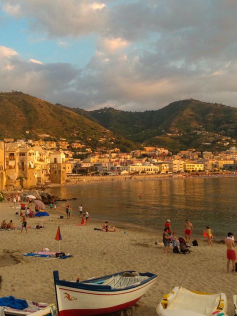 Amalfi Beach, Cefalu Sicily, Summer Abroad, Mediterranean Aesthetic, Italy Vibes, Greece Santorini, Greece Vacation, Italy Summer, Euro Summer