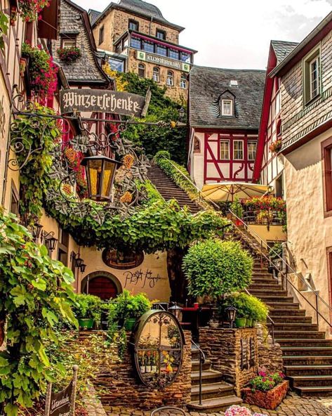 German Village, Couple Travel, The Great, Voyage Europe, Beautiful Places To Travel, Beautiful Places To Visit, Germany Travel, Pretty Places, Places Around The World