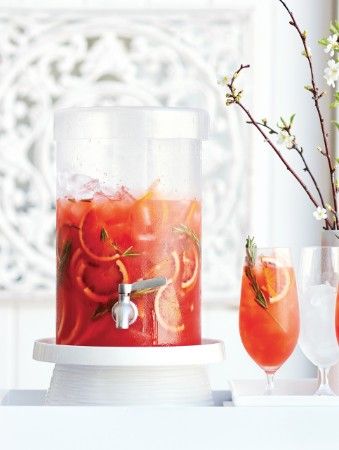 Sunrise Punch, Whiskey Punch, Orange Punch, Orange Cocktails, Orange Drinks, Brunch Table, Orange Soda, London Dry Gin, Bridal Tea