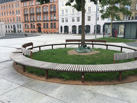 Round bench Copenhagen Hardscape Materials, Bench Around Trees, Round Bench, Cement Bench, Urban Furniture Design, Donor Wall, Urban Landscape Design, Social Housing, Art Walk