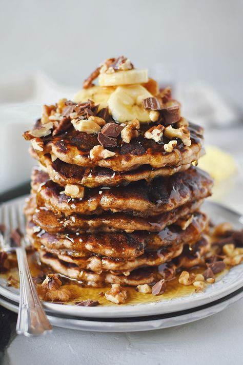 Banana Bread Pancakes - Pancakes Make People Happy Super Fluffy Pancakes, Banana Nut Pancakes, Walnut Pancakes, Banana Bread Pancakes, Bread Pancakes, Nuts And Chocolate, Pancakes Pancakes, Make People Happy, Irish Butter