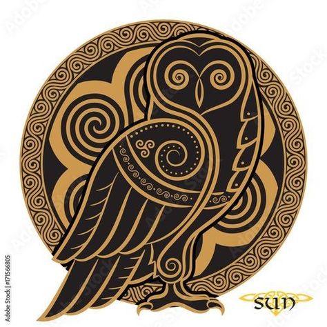 Celtic Owl Tattoo, Rune Vichinghe, Celtic Owl, Celtic Images, Moon Ornament, Celtic Artwork, Celtic Moon, Celtic Style, Viking Art