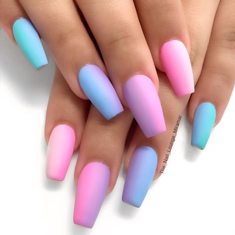 Cotton candy ombré pastel nail art design Pink Purple Blue Nails Acrylic, Ombre Nail Designs Summer, Pastel Nail Art, Cotton Candy Nails, Candy Nails, Unghie Sfumate, Tapered Square Nails, Lavender Nails, Blue Acrylic Nails