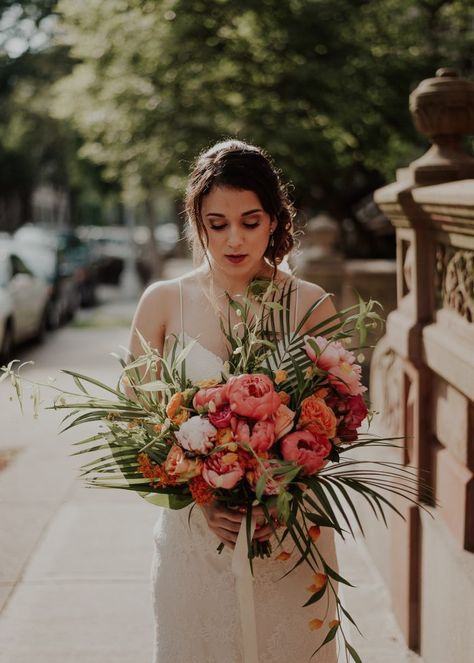 Grape fruit pink tropical-inspired bridal bouquet | Image by Wild Souls Studio Tropical Bridal Bouquet, Bouquet Images, Wedding Flowers Peonies, Peony Bouquet Wedding, Coral Peonies, Floral Bridesmaid Dresses, Tropical Bridal, Wedding Bouquets Bride, Peony Wedding