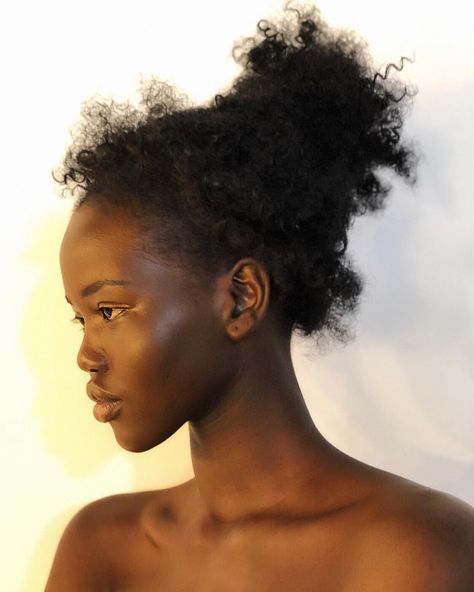 Michele Alves, Imago Dei, Side Profiles, Adut Akech, California Hair, Female Reference, Pelo Afro, Dark Skin Beauty, Scene Hair