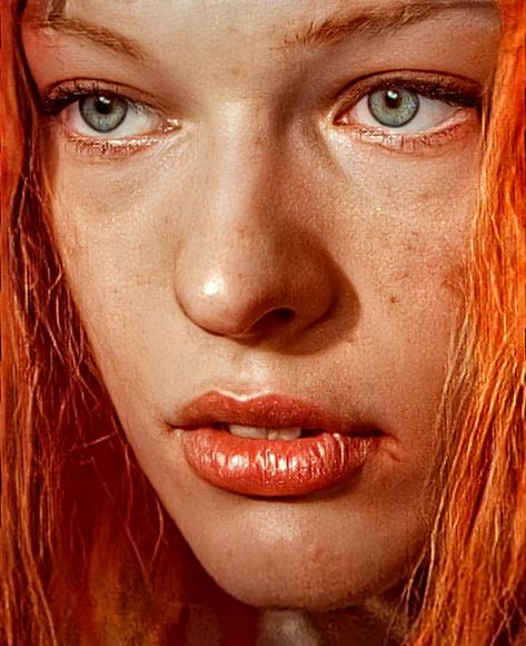 Milla Jovovich Fifth Element, Leeloo Fifth Element, Movie Series Poster, Futuristic Makeup, Mila Jovovich, 5th Element, The Fifth Element, Beloved Movie, The New Mutants