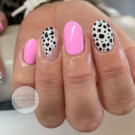 𝓟𝓮𝓻𝓯𝓮𝓬𝓽𝓵𝔂 𝓟𝓸𝓵𝓲𝓼𝓱𝓮𝓭 by Leigh on Instagram: “•Pink & Dalmatian Print ✨ Anyone Rose obsessed with Dalmatian print? 😍 #thegelbottleinc #pinknails #scratchmag #nailitmag…” Dalmatian Nail Design, Dalmatian Nails, Pink Dalmatian, Dalmation Print, Country Nails, Gel Mani, Dalmatian Print, Acrylic Set, Get Nails