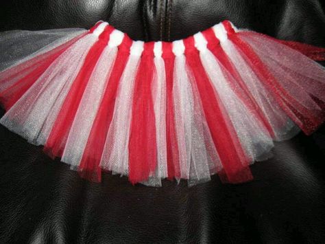 Candy Cane tutu Candy Cane Costume Diy, Candy Cane Outfit, Cane Outfit, Candy Cane Costume, Diy For Adults, Costume Diy, Diy Costumes, Dance Costumes, Candy Cane