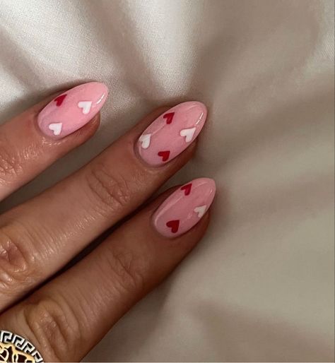 Sophie Murray, Vday Nails, Tech Business, February Nails, Valentine Nails, Nail Designs Valentines, Cute Gel Nails, Nagel Inspo, Nails Pink