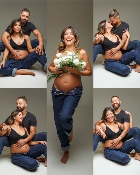 Photoshoot Pregnant Ideas, Studio Maternity Shoot Couple, Pregnancy Photoshoot Poses, Couple Pregnancy Pictures, Natural Maternity Photography, Diy Maternity Photos, Studio Maternity Shoot, Maternity Picture Outfits, Maternity Studio Photoshoot