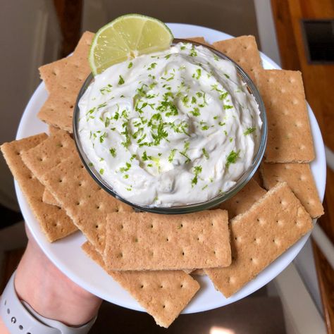 Key Lime Dip, Key Lime Pie Dip, Lime Dip, Dip Food, Pie Dip, Cranberry Orange Scones, Plant Based Yogurt, Nonfat Greek Yogurt, Ww Desserts