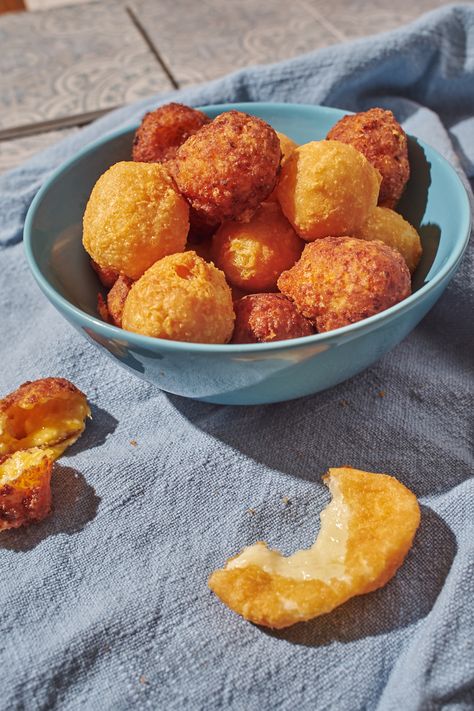 Feta Cheese Ball, Greek Fried Cheese, Garlic Balls, Fried Cheese Balls, Cheese Types, Greek Kitchen, Fried Cheese, Cheese Balls, Awesome Recipes