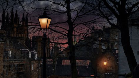 Scotland, Edinburgh, dusk, lamp, castle | 3840x2160 Wallpaper - wallhaven.cc Scotland Wallpaper Desktop, Edinburgh Wallpaper Desktop, Edinburgh Laptop Wallpaper, Edinburgh Aesthetic Wallpaper Laptop, Dark Academia Pc Wallpaper, Collaging Photos, Edinburgh Aesthetic Wallpaper, Castle Wallpaper Desktop, Macbook Wallpaper Aesthetic Dark