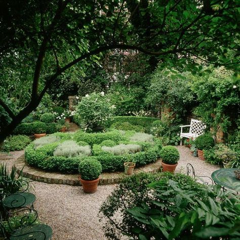 beautiful garden design ideas, landscape, outdoor living Lots Of Plants, Gravel Garden, Low Maintenance Garden, Have Inspiration, Backyard Garden Design, Sanya, Garden Care, Small Garden Design, Back Gardens