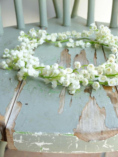 Fairy Tail Wedding, Lily Of The Valley Flowers, Valley Flowers, Groom Boutonniere, Flower Therapy, Wedding Crown, Floral Bridal, Lily Flower, Fairytale Wedding