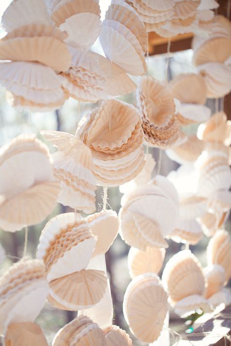 Coffee filter backdrop...ILOVETHIS Coffee Filter Garland Backdrop, Coffee Filter Backdrop, Hanging Seashells, Shell Backdrop, Coffee Filters Diy, Coffee Filter Garland, Cupcake Garland, Diy Wedding Garland, Cupcake Papers