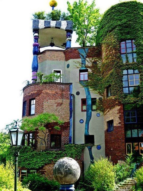 Residential building designed by Friedensreich Hundertwasser in Quellenpark, Bad Soden, in the Main-Taunus-Kreis, Hesse, Germany ✯ ωнιмѕу ѕαη∂у Architecture Pavilion, Building Green, Hundertwasser Architecture, Architecture Cool, Architecture Unique, Architecture Contemporary, Architecture Residential, Hundertwasser Art, Pavilion Architecture