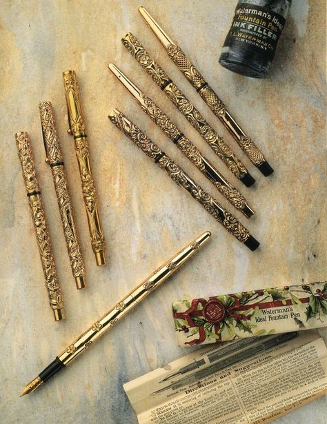 Black Fountain Pen, Vintage Fountain Pen, Antique Fountain Pen, Vintage Fountain Pens, Ink And Quill, Antique Things, Modern Fountain, Fancy Pens, Art Writing