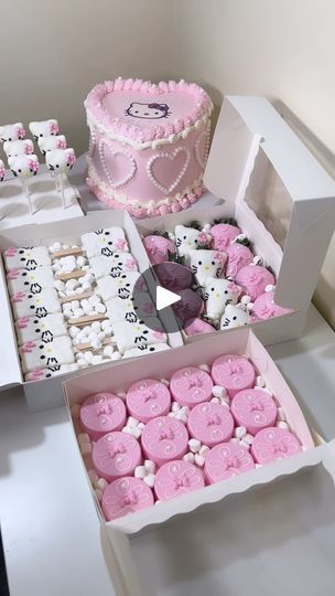 Hello Kitty Rice Krispie Treats, Hello Kitty Treats Sweets, Hello Kitty Pretzels, Hello Kitty Candy Table, Hello Kitty Dessert Table, Hello Kitty Heart Cake, Hello Kitty Bday Party, Hello Kitty Birthday Party Ideas Cake, Hello Kitty Gifts Diy