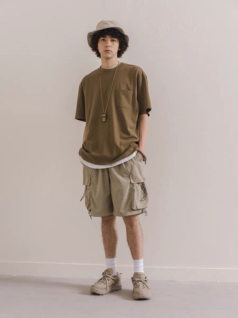 Japanese Men Summer Fashion, Summer Camping Outfits Men, Camp Outfits Men, Japanese Men Summer Outfit, Japanese Mens Fashion Summer, Japanese Streetwear Summer, Japan Men Fashion Summer, Japanese Summer Outfits Men, Farmer Outfits Men