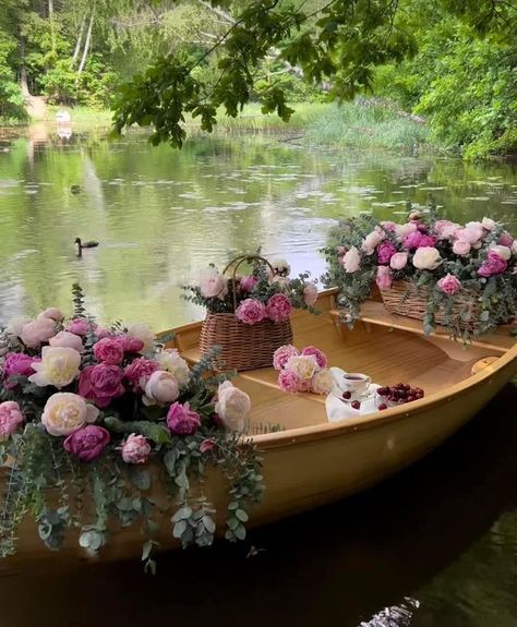 Boat Photoshoot, Corporate Event Design, Boat Decor, Picnic Decorations, Romantic Picnics, Fashion Events, Floating Flowers, Nothing But Flowers, Wedding Engagement Photos