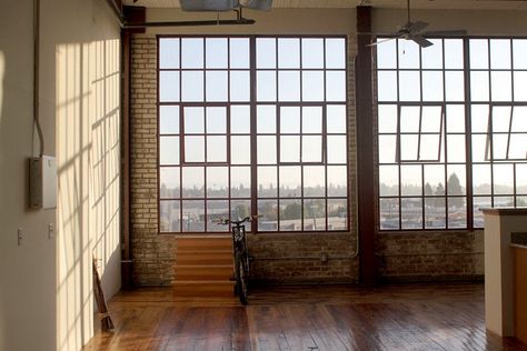 Less Expensive Window Option for Project Dream Home Warehouse Windows, Sea Villa, Loft Windows, Flat Inspiration, Loft Style Living, Warehouse Loft, Industrial Windows, Loft Living, Education Architecture