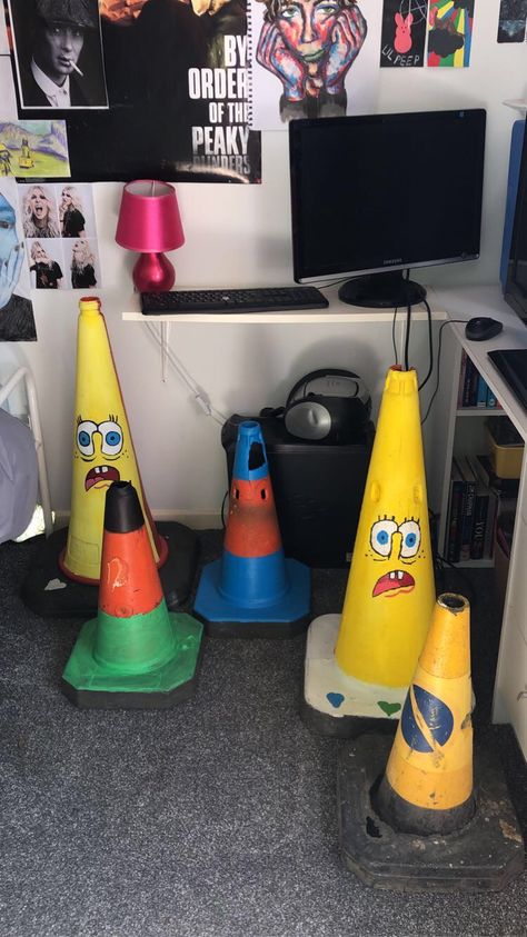 Decorated Traffic Cones, Wierd Decor, Traffic Cone Art Paint, Traffic Cone Painted, Traffic Cone Painting Ideas, Gamers Room, Cone Painting, Road Signage, Girl Cave