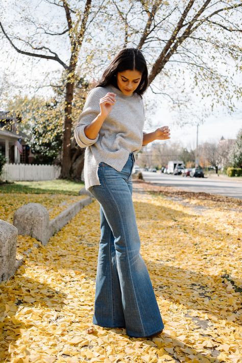 Priya the Blog, Nashville fashion blog, Fall fashion, Fall outfit with flared jeans, Madewell Flea Market Flares, velvet choker, gray sweater and flared jeans Flare Jeans Outfit Spring, Outfit With Flare Jeans, Trendy Flare Jeans, Outfits With Flares, Flare Jean Outfit, Casual Night Out Outfit, Flare Jeans Style, Flare Jeans Outfit, Jeans Outfit Winter