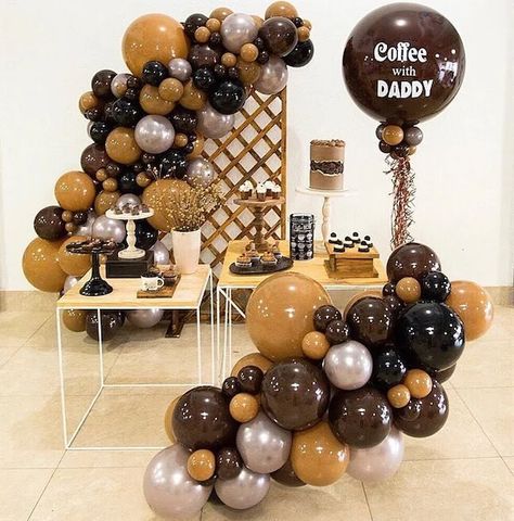 Decoración de cumpleaños para hombre ¡Mejores temas! Hen Party Cakes, Deco Ballon, Western Birthday Party, Sweet 16 Decorations, Cowboy Baby Shower, Gold Party Decorations, Things To Do With Boys, Big Balloons, Balloon Centerpieces