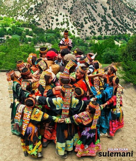 Fantastic view and photography of Kalashi fairies dancing Chillam festival at Kalash valley Chitral kpk Pakistan Kalash Valley, Pagan Culture, Ch Words, People Of Pakistan, Pakistan Culture, Women Dancing, Beautiful Pakistan, Fairies Dancing, Peace On Earth