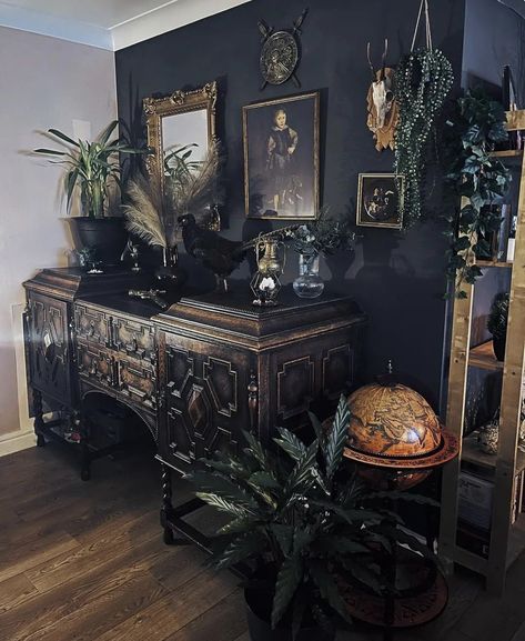 Dark Moody Decor Diy, Gothic Salon Decor Interior Design, Oddities Home Decor, Minimalist Gothic Decor, Modern Goth Home Bedroom, Bohemian Gothic Decor Kitchen, Gothic Salon Decor, Moody Victorian Decor, Bohemian Gothic Decor