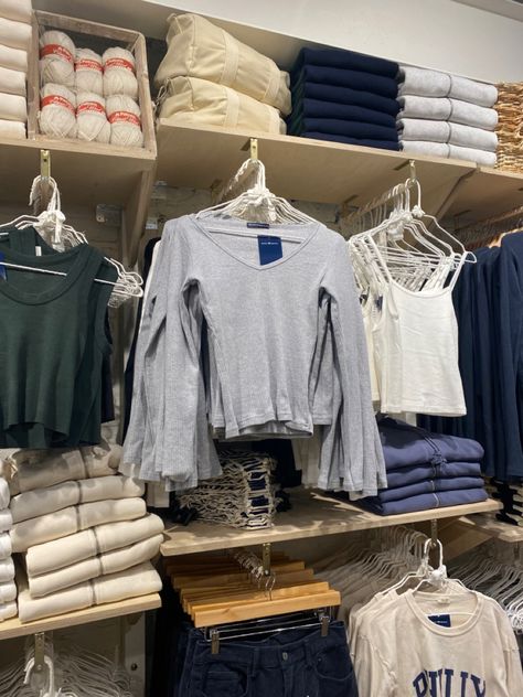 Brandy Melville Shop, Brandy Melville Store, Brandi Melville, Brandy Melville Fits, Brandy Girl, Im Just A Girl, Love Clothing, Dream Style, Girly Outfits