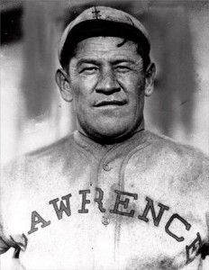 European Ancestry, Jim Thorpe, Pentathlon, American Athletes, Sports Hero, Sports Figures, Native American History, Baseball Players, Native American Indians