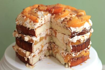 Peach Cobbler Shortcake Cake | Tasty Kitchen: A Happy Recipe Community! Recipe For Peach Cobbler, Peaches Recipes, Peach Cobbler Cheesecake, Cobbler Cake, Grandbaby Cakes, Shortcake Cake, Cake 5, Dessert Bar Recipe, Peach Cobbler Recipe