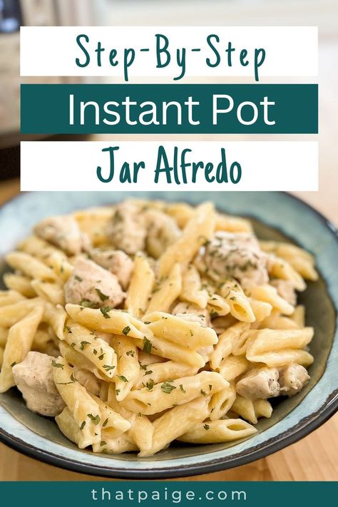 Instant Pot Chicken Alfredo with Jar Sauce Chicken Alfredo With Jar Sauce, Jar Alfredo Sauce, Instant Pot Chicken Alfredo, Simple Chicken Alfredo Recipe, Instant Pot Pasta Recipe, Pasta Recipes Alfredo, Chicken Alfredo Recipes, Chicken Alfredo Pasta, Instant Pot Recipe